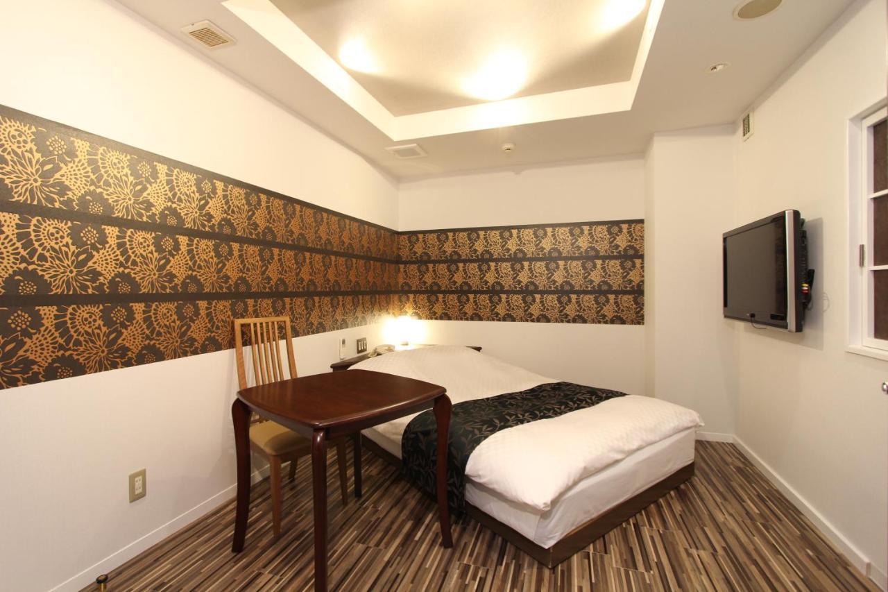 Hand's (adults Only) Hotel del amor