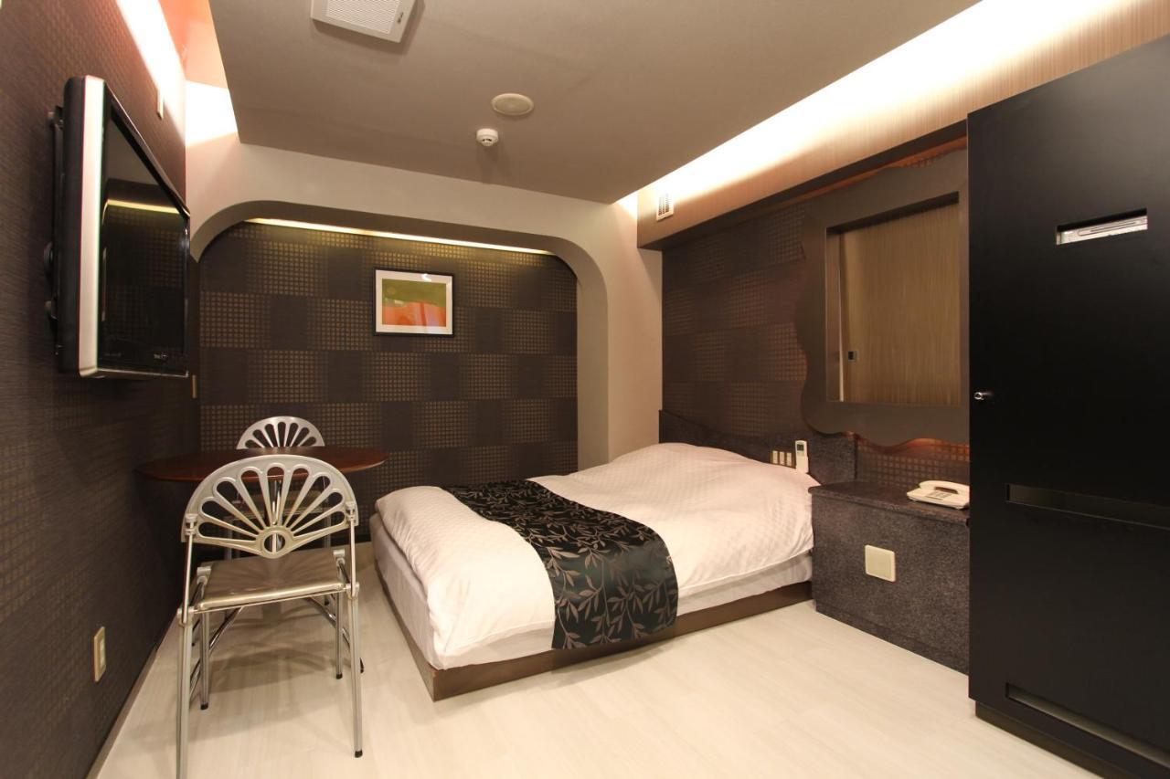 Hand's (adults Only) Hotel del amor 3*
